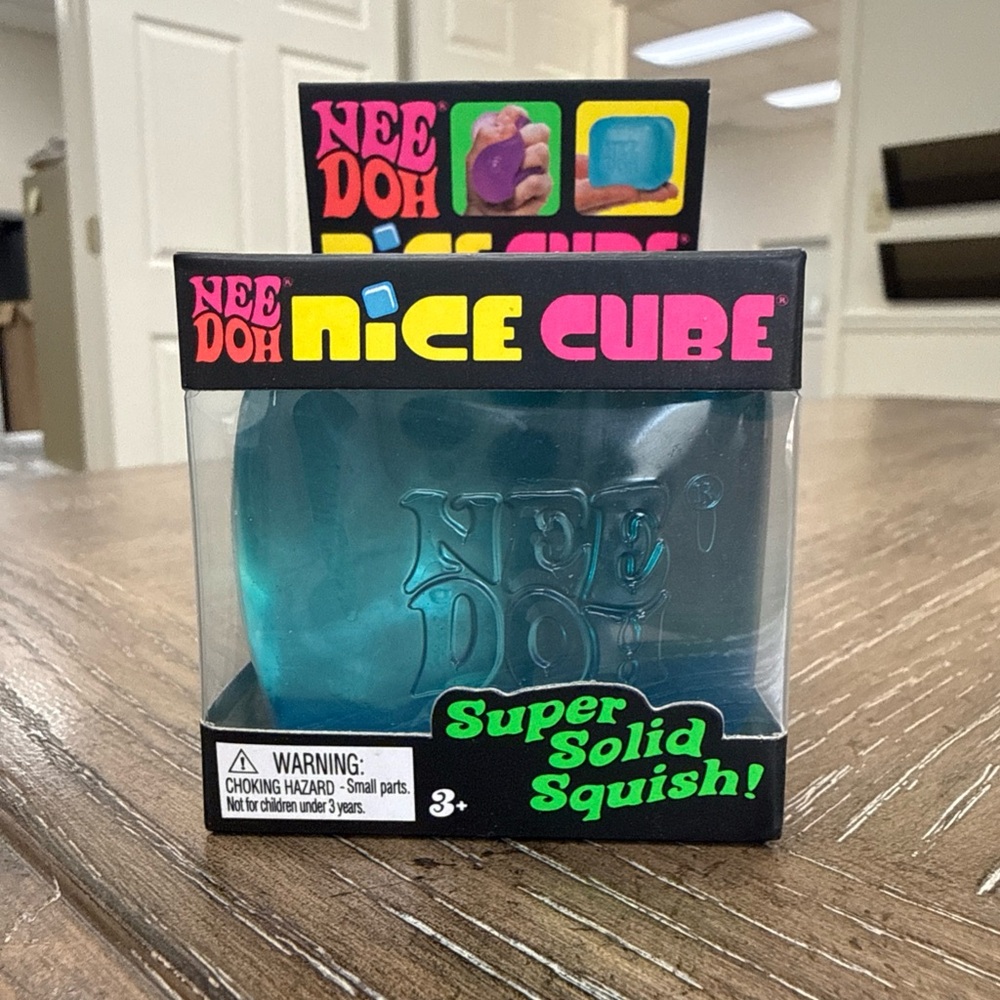 Nice Cube Super Solid Squish Toy - Blue